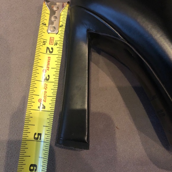 🔻Dsquared Booties - Picture 2 of 8